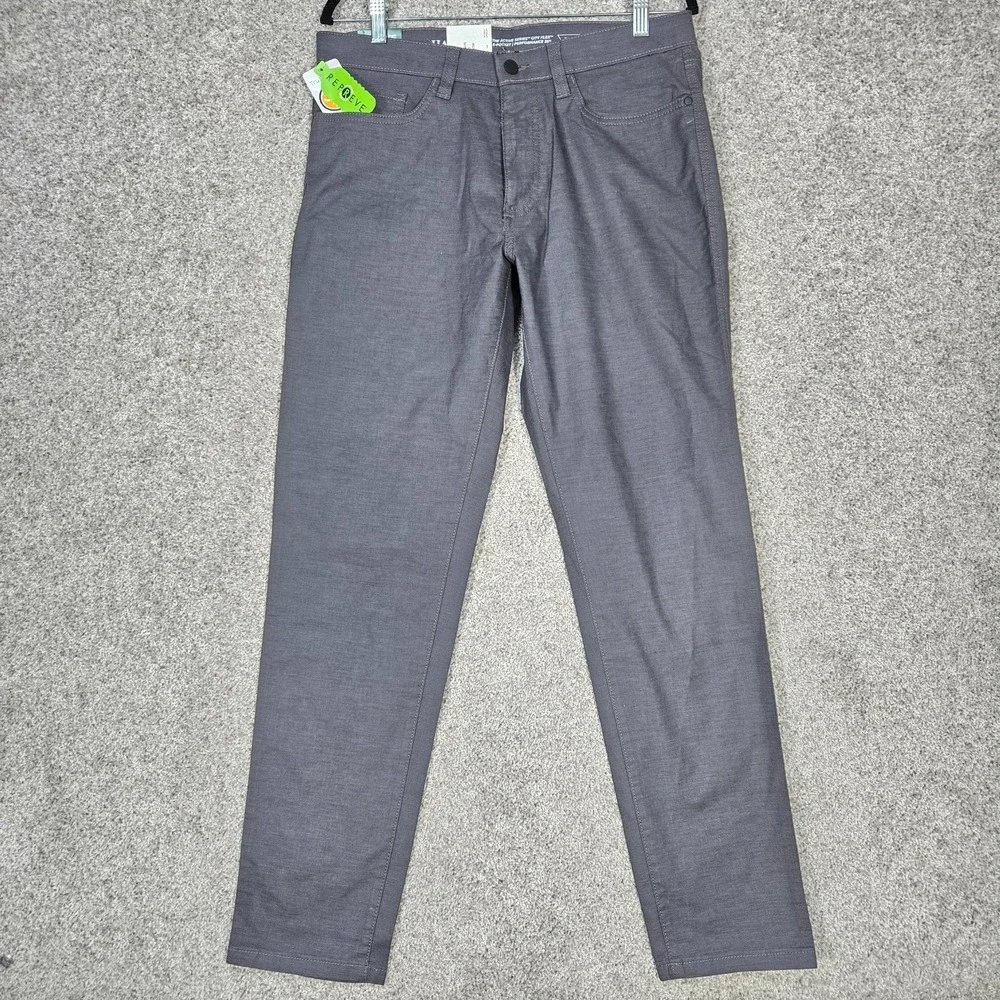 Haggar Men's 32X32 Active Series 365 Tru Temp Flex Slim canvas 5 pocket pant NEW